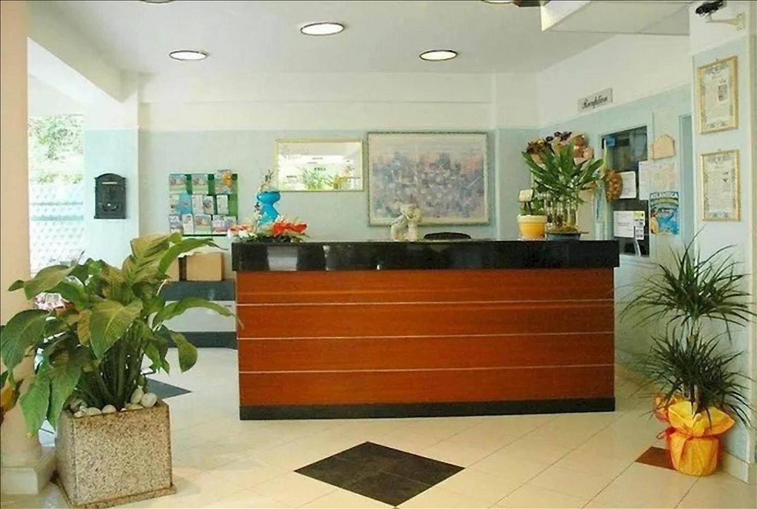 Hotel Milord Cesenatico Exterior photo